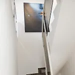 Apartment Exclusive Wohunung Direkt Am Rhein 1.5 Km Von Der Messe *