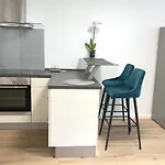 Apartment Exclusive Wohunung Direkt Am Rhein 1.5 Km Von Der Messe *