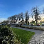 Exklusive Wohnung 104 M2 Direkt Am Rhein 1 Km Von Der Messe