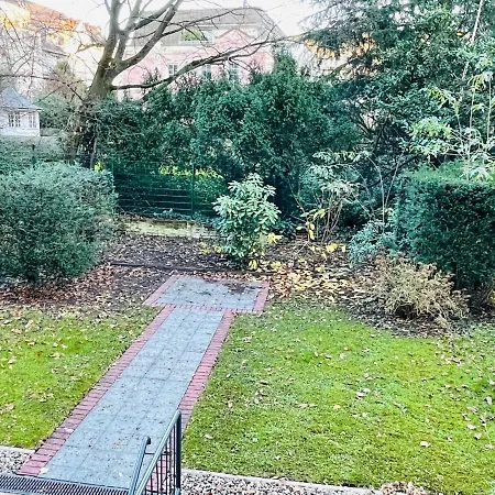 Exklusive 104 M2 Direkt Am Rhein 1 Km Von Der Messe Apartment *