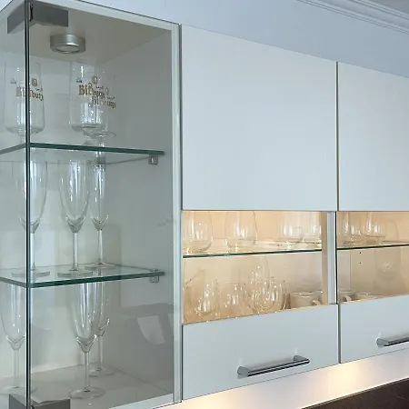 Apartment Exklusive 104 M2 Direkt Am Rhein 1 Km Von Der Messe *