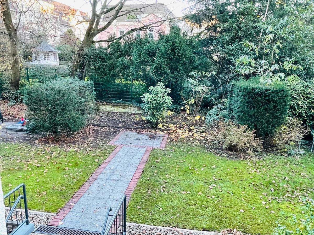 Exklusive 104 M2 Direkt Am Rhein 1 Km Von Der Messe Apartment *